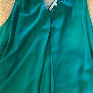 Violet & Claire Tops - Emerald green flowy chiffon tank Violet & Claire Tops - Emerald green flowy chiffon tank